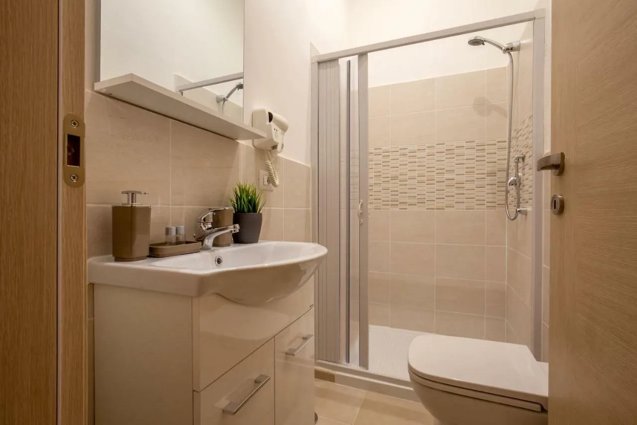 Domus Veneto Rome Bed and Breakfast Italien