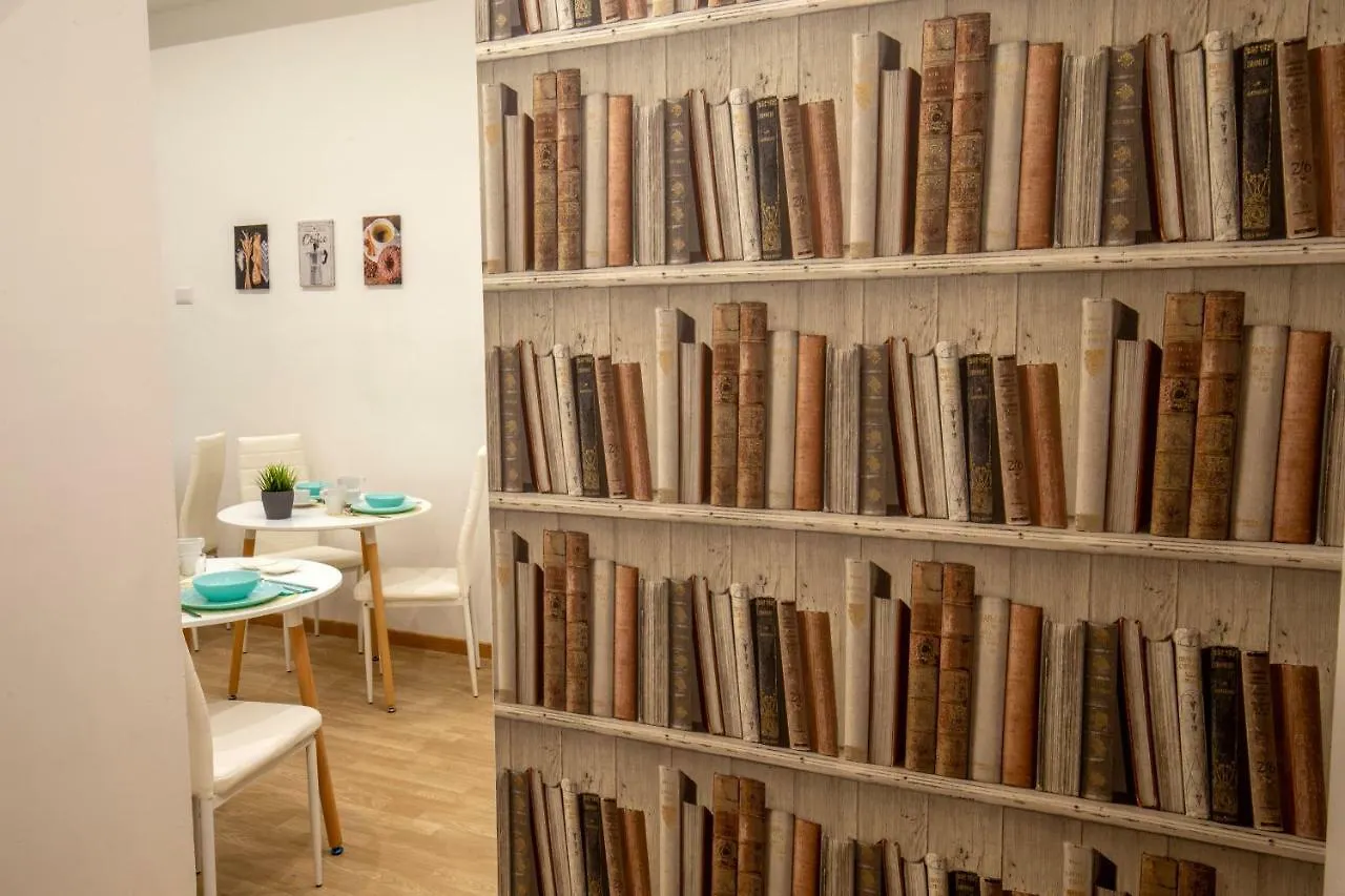 Domus Veneto Rome Bed & Breakfast
