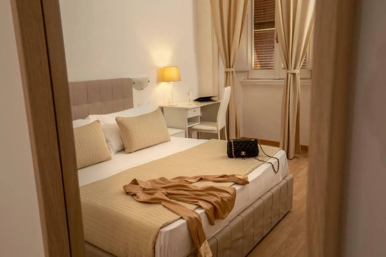Domus Veneto Rome Bed & Breakfast